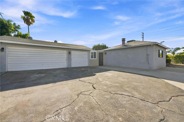 13532 Pierce St photo 2