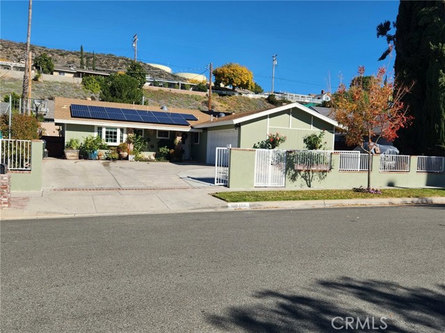 Detail Gallery Image 62 of 71 For 19755 Steinway St, Canyon Country,  CA 91351 - 3 Beds | 2 Baths