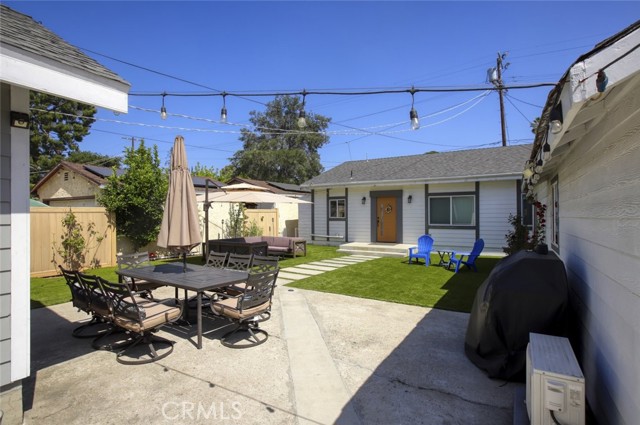 Detail Gallery Image 23 of 45 For 11101 Sarah St, Toluca Lake,  CA 91602 - 6 Beds | 5 Baths