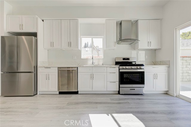 Detail Gallery Image 11 of 37 For 10499 Yolanda, Porter Ranch,  CA 91326 - 3 Beds | 3 Baths