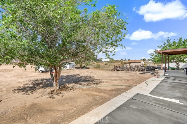 Detail Gallery Image 3 of 31 For 11870 9th, Hesperia,  CA 92345 - 3 Beds | 2 Baths