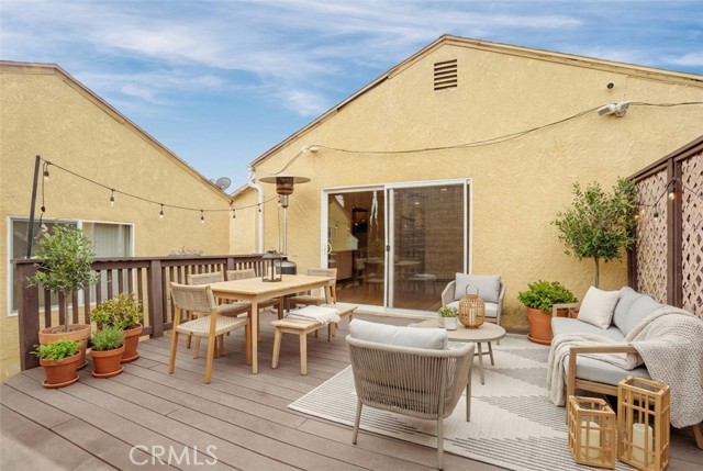 Detail Gallery Image 36 of 50 For 1420 N Frederic, Burbank,  CA 91505 - 3 Beds | 2/1 Baths