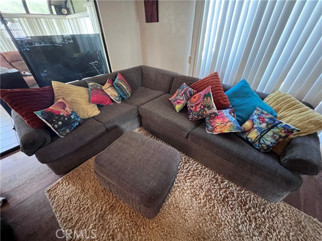 32895 Marie Drive, Lake Elsinore CA: https://media.crmls.org/medias/09c7544e-9652-494e-adf0-7b8fb7010eeb.jpg