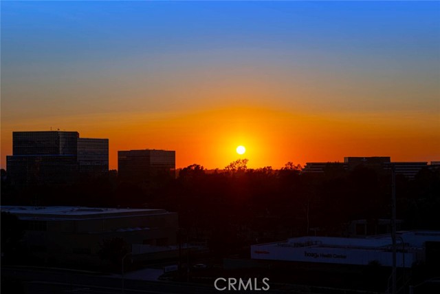 8081 Scholarship, Irvine CA: https://media.crmls.org/medias/09c758de-2290-4c78-a136-2cc7cca9d2b0.jpg