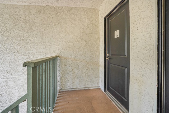 Detail Gallery Image 5 of 52 For 23675 Park Capri #24,  Calabasas,  CA 91302 - 2 Beds | 2 Baths