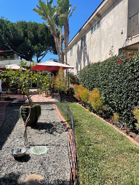 3608 Laurel Avenue, Manhattan Beach, California 90266, 2 Bedrooms Bedrooms, ,1 BathroomBathrooms,Residential,Sold,Laurel,SB21205339