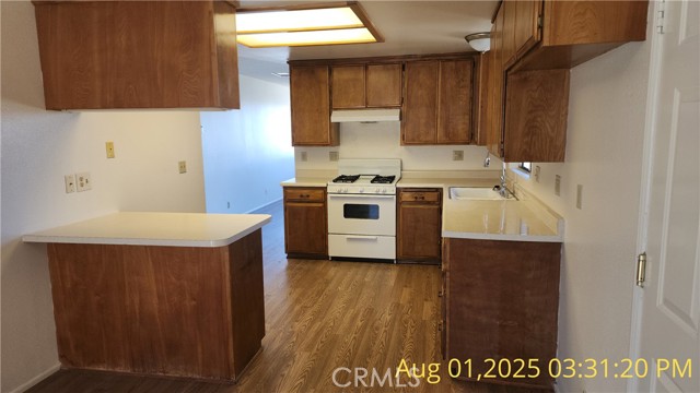7314 Palomar Avenue, Yucca Valley CA: https://media.crmls.org/medias/09c84465-110a-412f-ac1e-43862212b7be.jpg