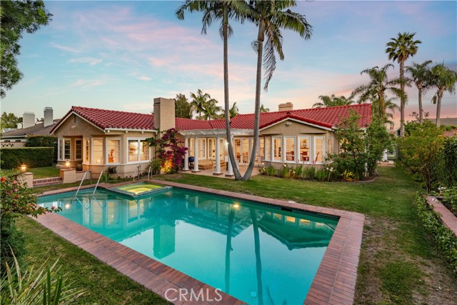 29 Santa Barbara Drive, Rancho Palos Verdes CA: https://media.crmls.org/medias/09c86c05-e963-4eba-9644-99b31e79f147.jpg