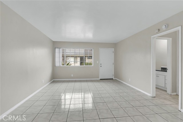 Detail Gallery Image 9 of 27 For 1302 W Lido Pl #2,  Anaheim,  CA 92801 - 2 Beds | 1 Baths