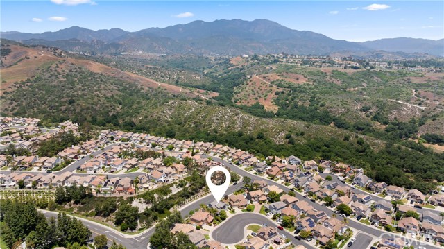 8 Chatri Circle, Lake Forest CA: https://media.crmls.org/medias/09c8c879-1810-42ea-b6b8-bb1a1274facb.jpg