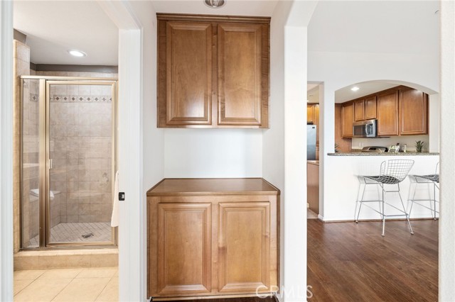 2001 Artesia Boulevard, Redondo Beach, California 90278, 1 Bedroom Bedrooms, ,1 BathroomBathrooms,Residential,Sold,Artesia,SB22258185