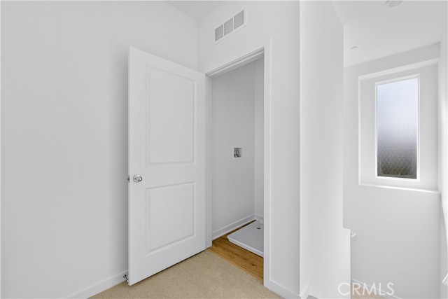 9423 1/2 N. Sepulveda Blvd., North Hills CA: https://media.crmls.org/medias/09c99d09-4871-4ed1-a66a-305f879ada0d.jpg