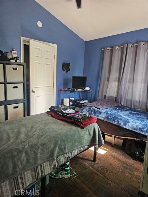 Detail Gallery Image 19 of 26 For 8693 San Carlos Ave, South Gate,  CA 90280 - 4 Beds | 2 Baths
