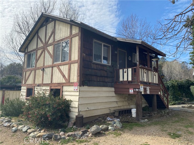 6065 State Highway 49 N, Mariposa CA: https://media.crmls.org/medias/09ca8a7c-4f40-470b-8c77-133e4ae28573.jpg