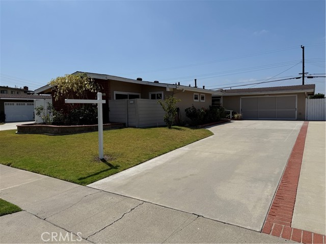 Detail Gallery Image 1 of 37 For 8652 Joyzelle Ave, Garden Grove,  CA 92841 - 3 Beds | 2 Baths