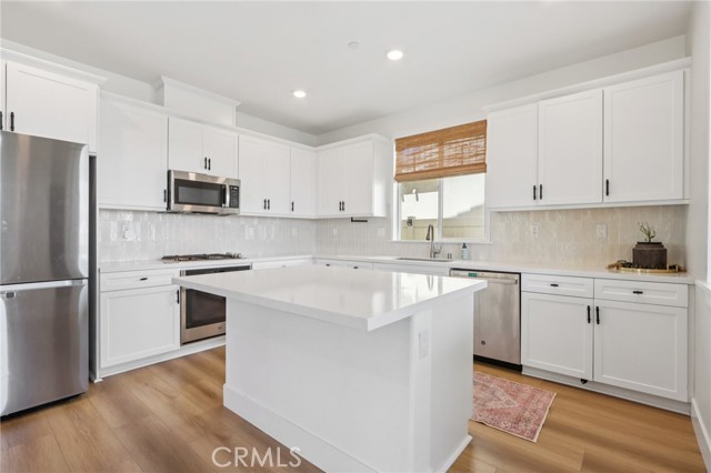 36398 Flint Drive, Winchester CA: https://media.crmls.org/medias/09cc2283-45ab-4b05-b81a-8ad250c77439.jpg