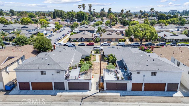 3049 Topaz Lane, Fullerton CA: https://media.crmls.org/medias/09cc86c8-ef4f-43e2-9c43-07d2b47c4d50.jpg