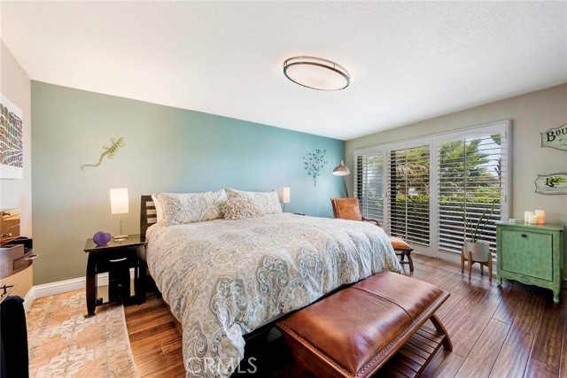 Detail Gallery Image 22 of 35 For 3811 E Livingston Dr #1,  Long Beach,  CA 90803 - 3 Beds | 2/1 Baths