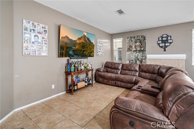 Detail Gallery Image 17 of 51 For 45335 21st St, Lancaster,  CA 93536 - 5 Beds | 3 Baths