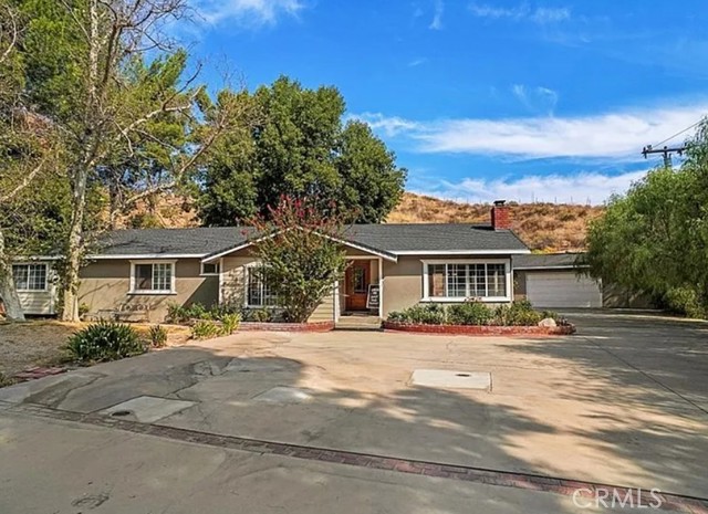 Detail Gallery Image 1 of 1 For 14725 Wright Rd, Agua Dulce,  CA 91390 - 5 Beds | 3 Baths