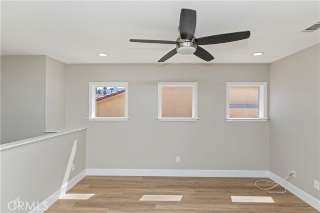 Detail Gallery Image 22 of 60 For 3348 Redport Dr, Corona,  CA 92881 - 4 Beds | 2/1 Baths
