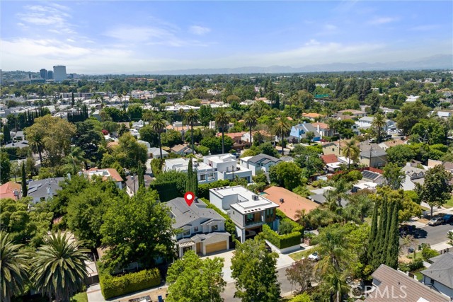 Detail Gallery Image 36 of 39 For 4625 Vesper Ave, Sherman Oaks,  CA 91403 - 5 Beds | 5/2 Baths