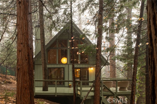 Detail Gallery Image 25 of 31 For 28443 Altamont Ct, Lake Arrowhead,  CA 92352 - 3 Beds | 2/1 Baths