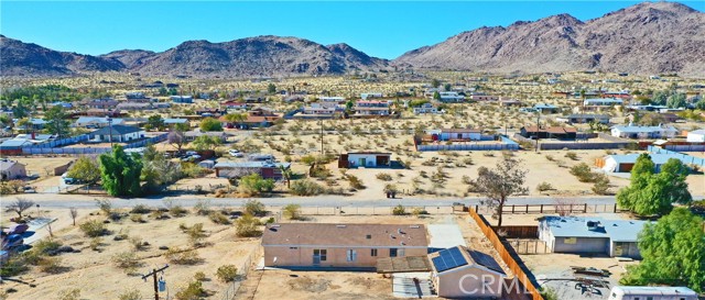 Detail Gallery Image 39 of 41 For 4773 Avenida La Flora Desierta, Joshua Tree,  CA 92252 - 4 Beds | 2 Baths