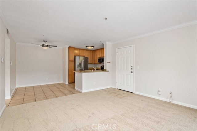 Detail Gallery Image 5 of 38 For 1965 Las Colinas Cir #205,  Corona,  CA 92879 - 1 Beds | 1 Baths