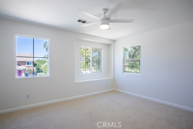 7502 Ridge View Drive, Lancaster CA: https://media.crmls.org/medias/09d53dc3-8122-4033-b184-f2f29abb0b66.jpg