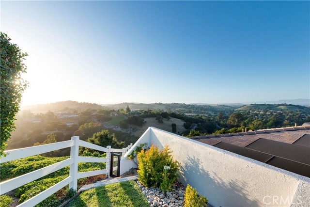 Detail Gallery Image 9 of 66 For 1675 Kronen Way, Solvang,  CA 93463 - 3 Beds | 3 Baths