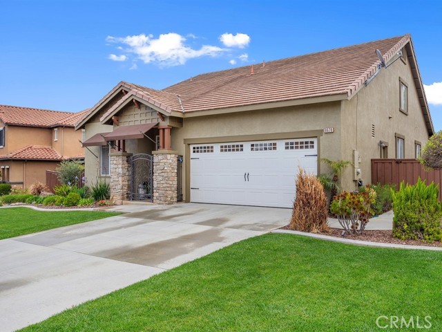 8678 Farmhouse Ln, Riverside, CA 92508