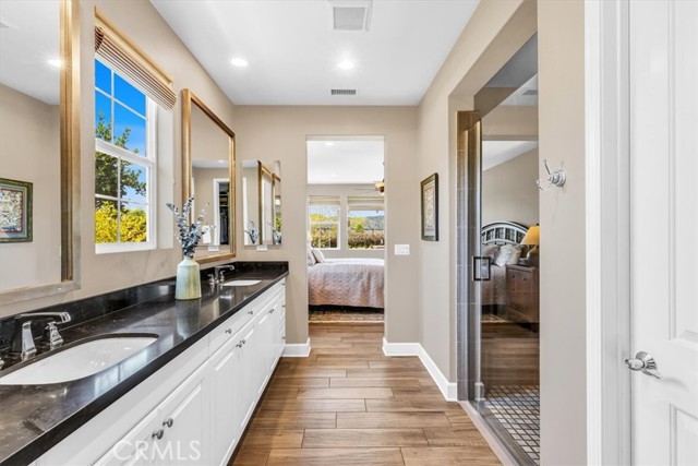 11 Risa Street, Rancho Mission Viejo CA: https://media.crmls.org/medias/09d5be8b-f30d-47c9-a96a-9cf2f467f7ee.jpg
