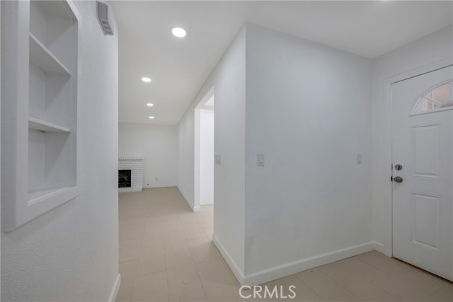8888 Patrero Street, Riverside CA: https://media.crmls.org/medias/09d62e27-5416-426d-8229-3cd32f4cac84.jpg