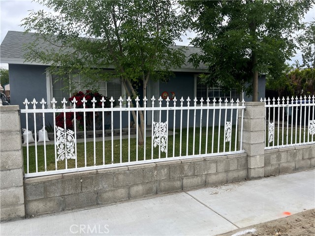 Detail Gallery Image 1 of 10 For 615 S Hewitt St, San Jacinto,  CA 92583 - 4 Beds | 3 Baths