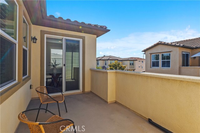 17557 Newland Street, Huntington Beach CA: https://media.crmls.org/medias/09d68d1f-263c-4902-ab41-0b95a923a6b5.jpg