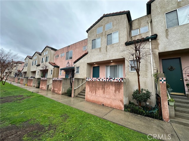 13901 Olive View Lane, 12 photo 3