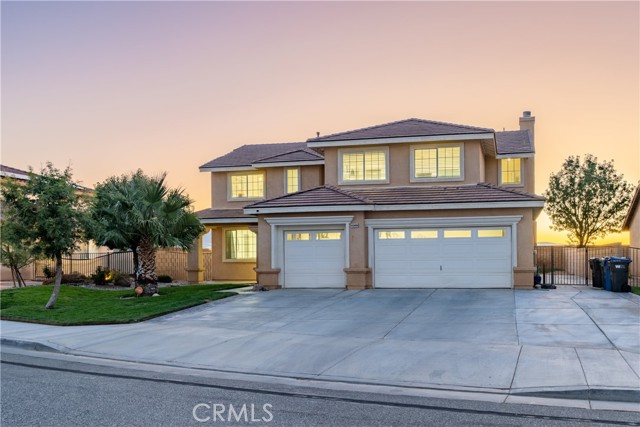 Detail Gallery Image 1 of 31 For 43809 Freer Way, Lancaster,  CA 93536 - 4 Beds | 2/1 Baths