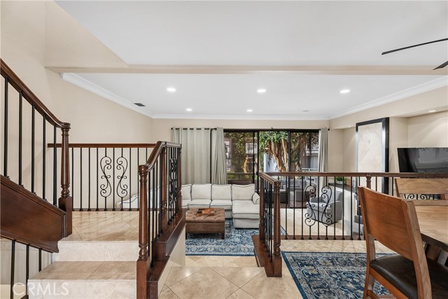 Detail Gallery Image 7 of 43 For 11 Baruna Ct #55,  Newport Beach,  CA 92663 - 3 Beds | 2/1 Baths