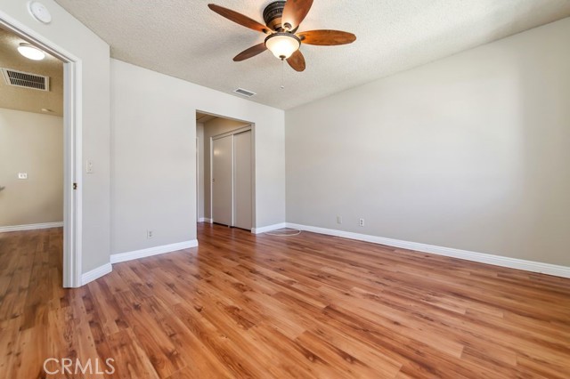 40 Brownfield Lane, Pomona CA: https://media.crmls.org/medias/09d7e011-41c9-4de4-b994-be46e904c7a4.jpg