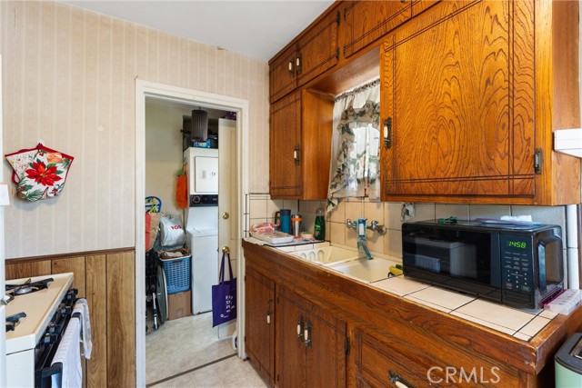 602 Stanley Avenue, Long Beach CA: https://media.crmls.org/medias/09d7fbe6-d85b-4246-8033-3d3c88ce235c.jpg