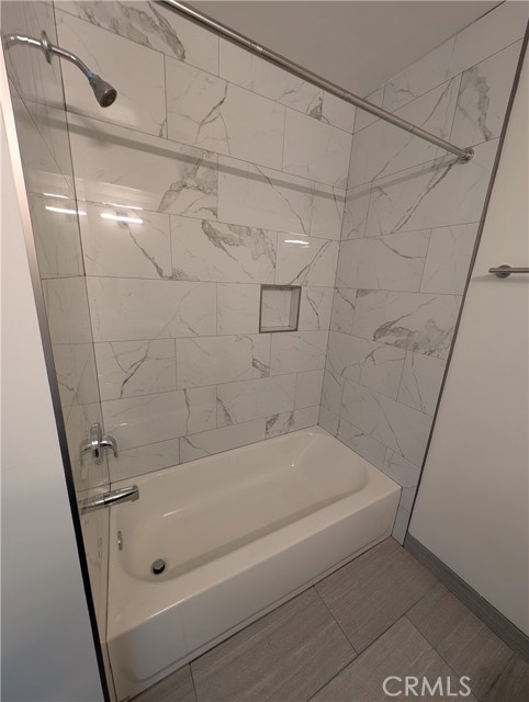 Detail Gallery Image 2 of 8 For 336 N Berendo St #305,  Los Angeles,  CA 90004 - 1 Beds | 1 Baths