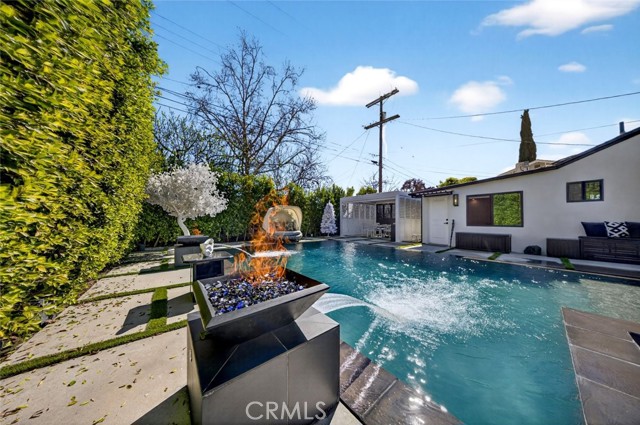 Detail Gallery Image 55 of 64 For 4926 Greenbush Ave, Sherman Oaks,  CA 91423 - 4 Beds | 3 Baths