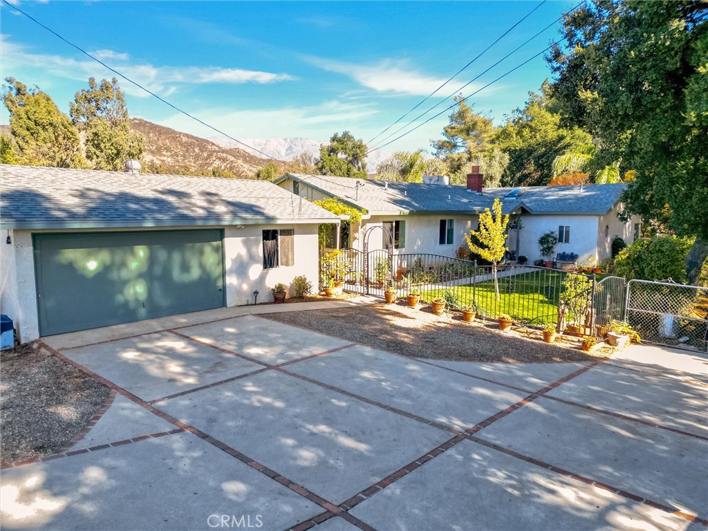 10070 Taylor Drive, Cherry Valley, CA 92223
