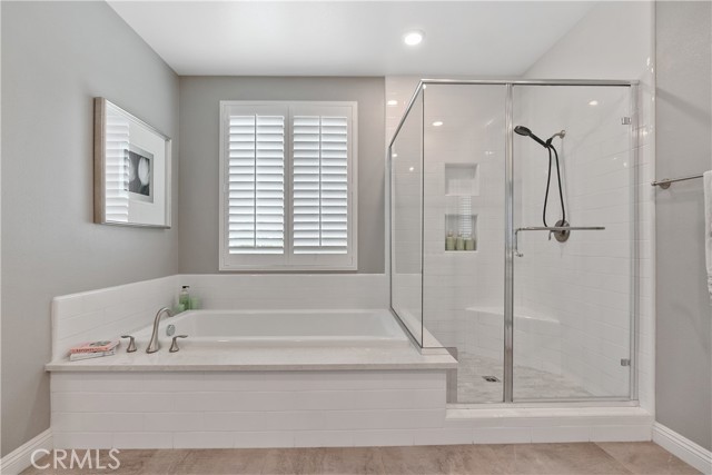 2031 Wagon Wheel Court, Escondido CA: https://media.crmls.org/medias/09d9dc8d-87c3-4d35-a844-0c8b1f400bb1.jpg