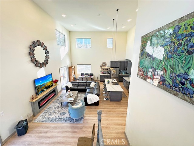1215 Valley View Drive, Big Bear City CA: https://media.crmls.org/medias/09daa4d1-9831-4c71-8fbe-cd486287011c.jpg
