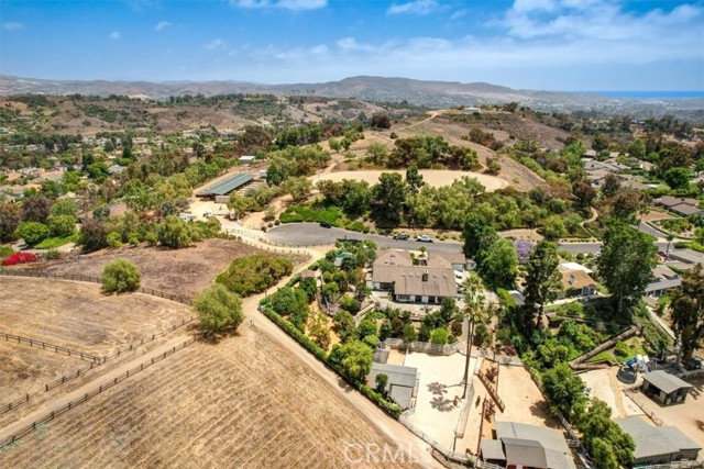 Image 7 of 72 For 27151 Mission Hills Drive