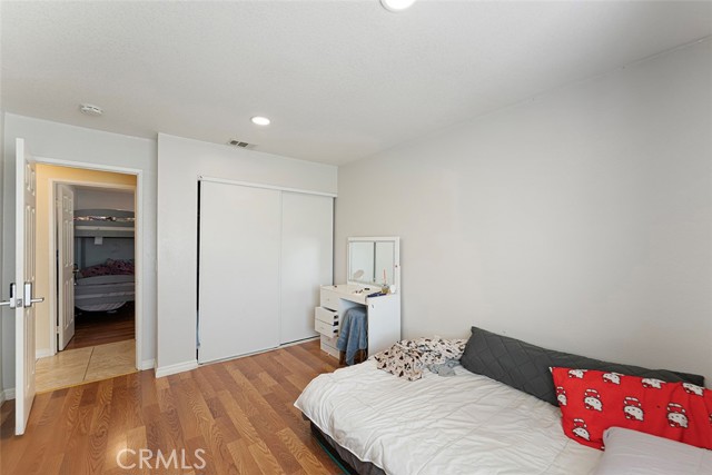 6860 27th Street, Jurupa Valley CA: https://media.crmls.org/medias/09dc72df-6132-42b3-a553-7459c317c451.jpg