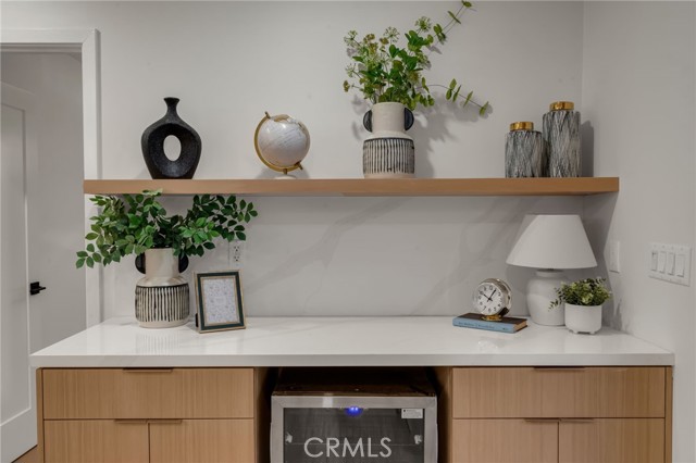 Detail Gallery Image 13 of 30 For 3682 Buckingham, Los Angeles,  CA 90016 - 4 Beds | 2 Baths