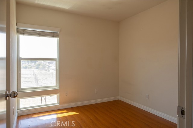 13707 S Budlong Avenue, Gardena CA: https://media.crmls.org/medias/09dd8b6c-3a2f-4425-ae0b-bcc73cf35220.jpg